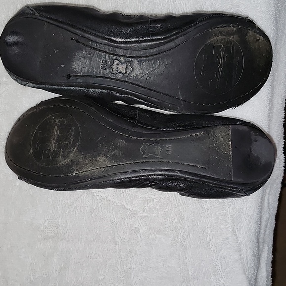 TORY BURCH TRAVEL BALLET SLIPPERS. Size 6 - Picture 3 of 5